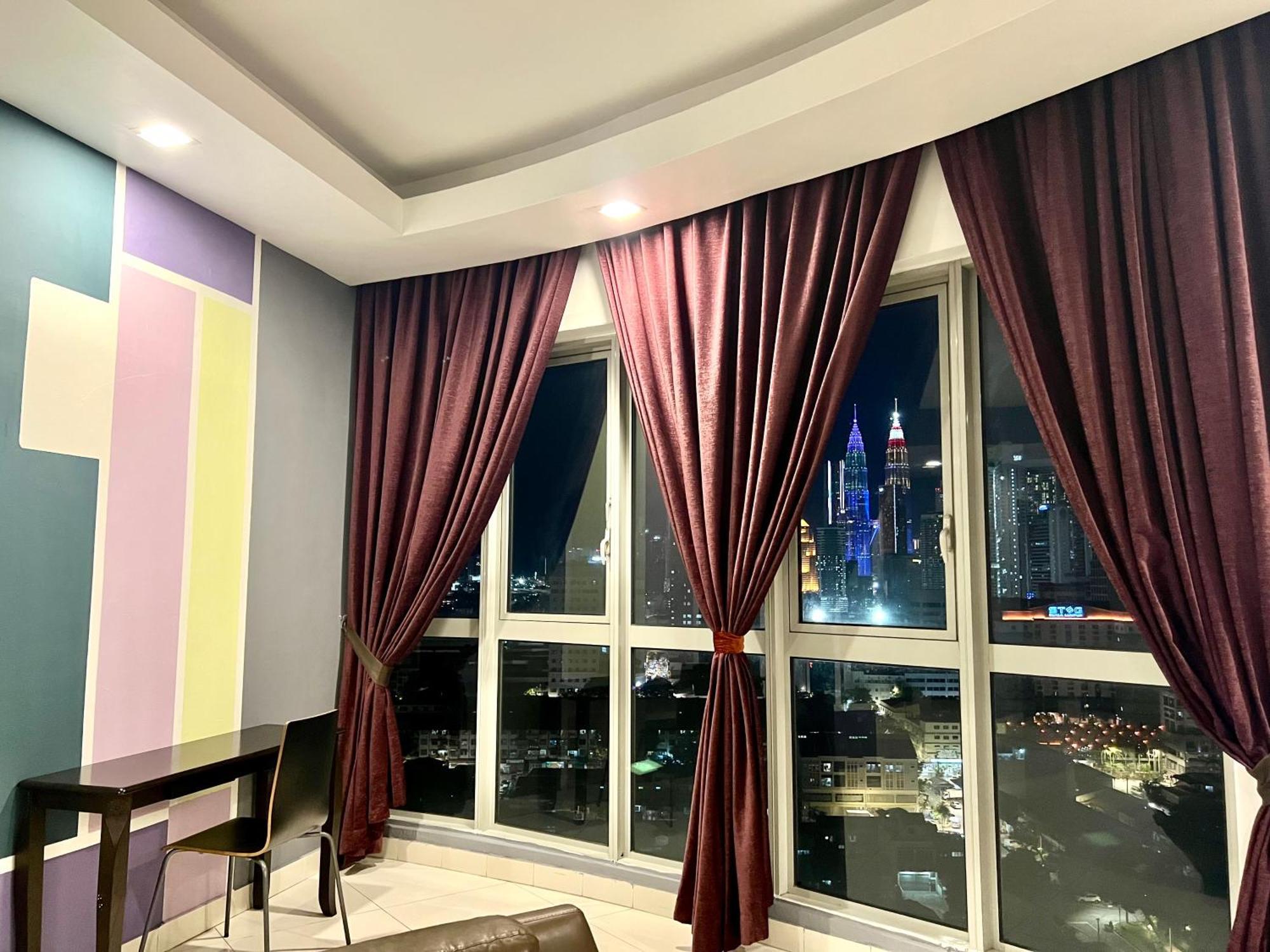 קואלה לומפור Regalia Suites 424 מראה חיצוני תמונה